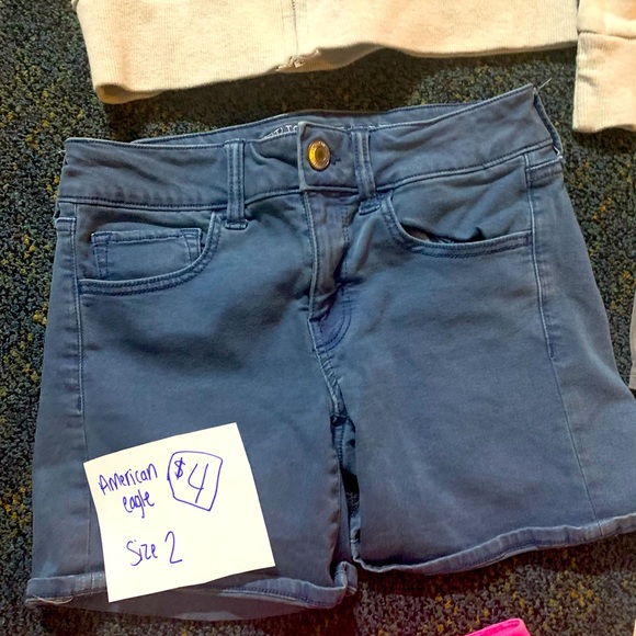 Clothing bundle! - Picture 7 of 9